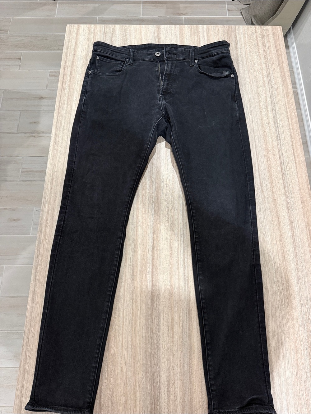 Black Skinny Jeans for Men - Classic Stretch Denim